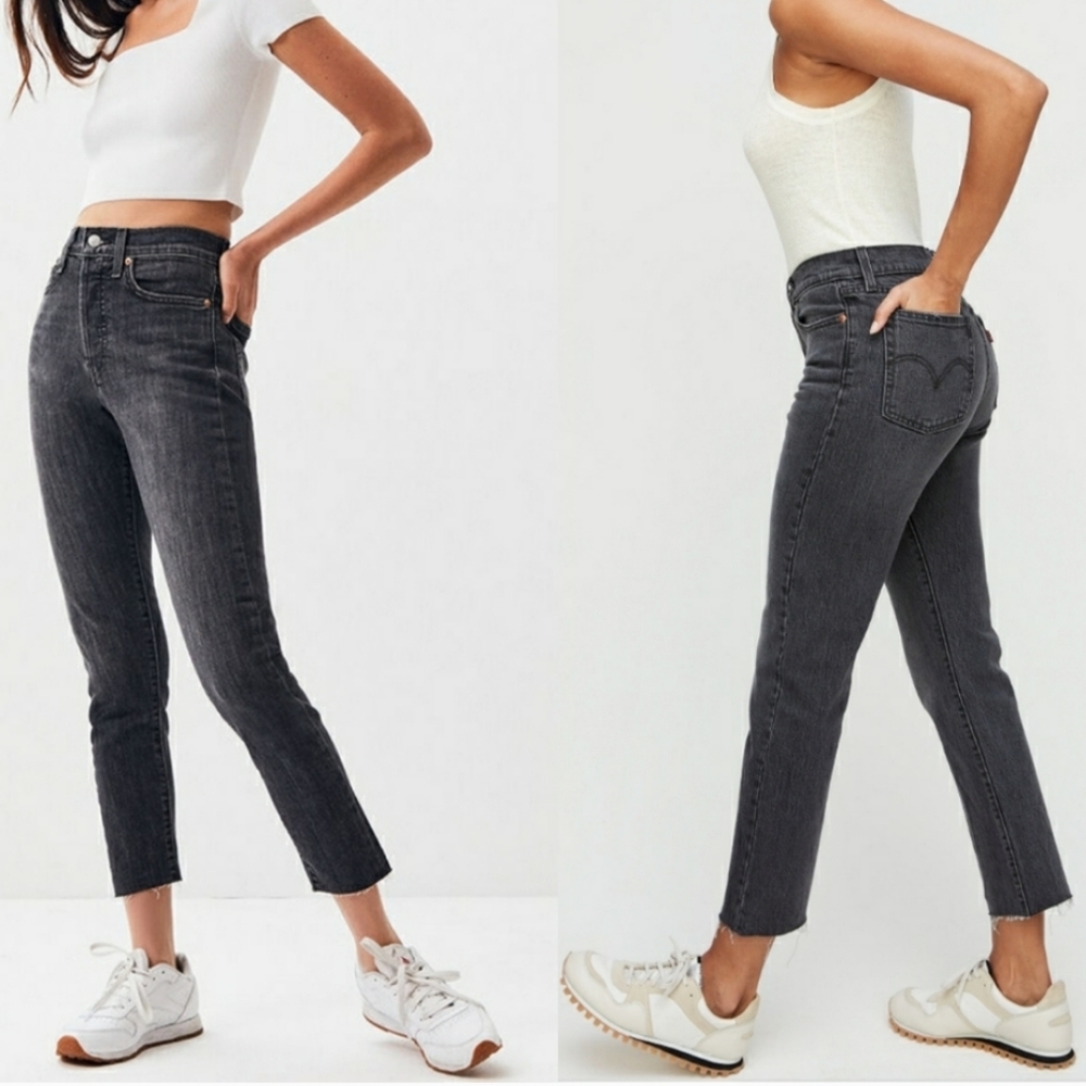 Levi's Wedgie Fit High Rise Skinny Raw Hem Jeans - Picture 3 of 8